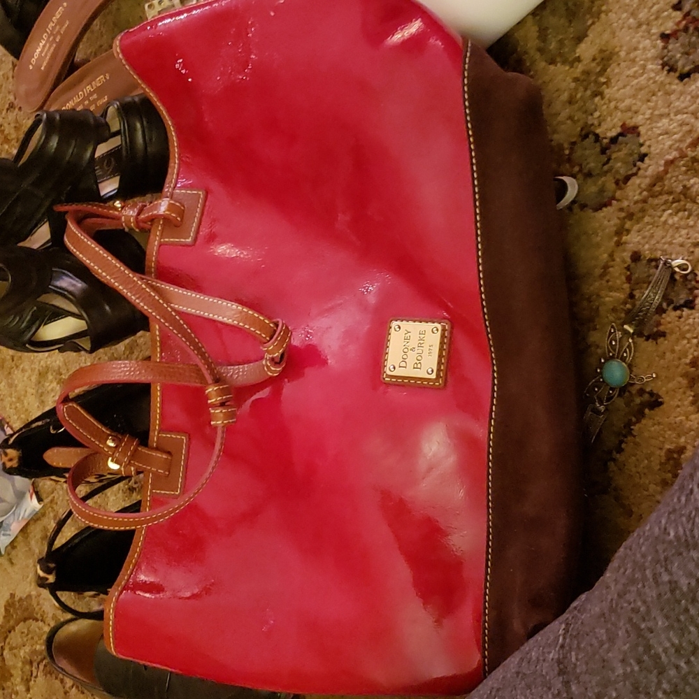 Dooney&‎ Bourke red leather bag